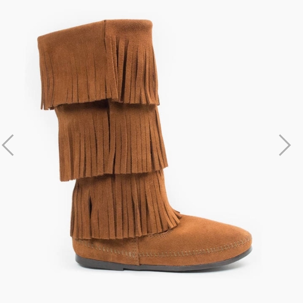 Minnetonka fringe boots